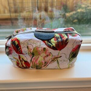 Temperly London British Airways First Class kit w/ Elemis Skincare NWT